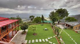 Chevron Eco Lodge