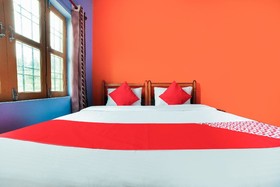 Hotel Lake Side by OYO Rooms