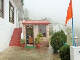 Hotel Sumit Kausani