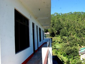 Snow View Guest House