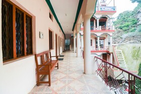 New Shiv Shakti by OYO Rooms