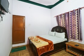 New Shiv Shakti by OYO Rooms