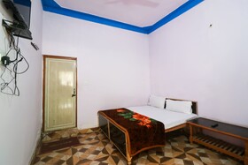 New Shiv Shakti by OYO Rooms