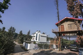 Kk Jungle View Resort