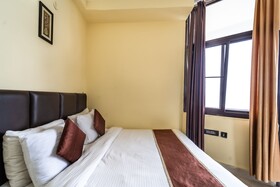 Flutter Hotels & Resort