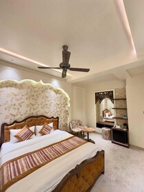 Hotel Grand Kailash Haveli