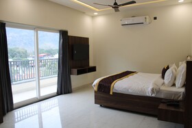 Hotel Grand Nitara