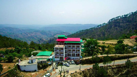 Hotel Himalayan View
