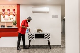 Red Fox Hotel Neelkanth