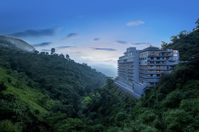 Red Fox Hotel Neelkanth