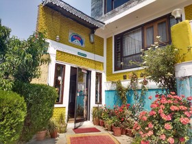 Mukteshwar Himalayan Resort