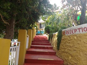 Mukteshwar Himalayan Resort