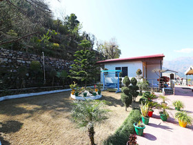 Brv Resorts by OYO Rooms