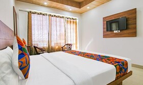 Fabexpress Kalsia Home Stay