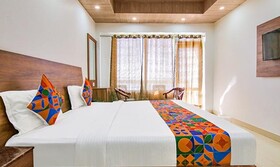 Fabexpress Kalsia Home Stay