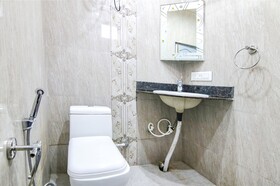 Fabexpress Kalsia Home Stay