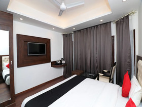 Grand Sm Regency by OYO Rooms