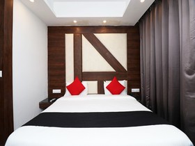 Grand Sm Regency by OYO Rooms