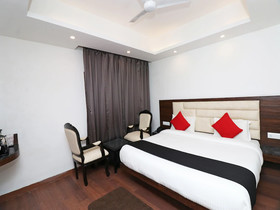 Grand Sm Regency by OYO Rooms