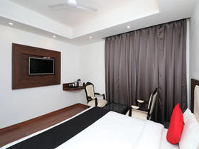 Grand Sm Regency by OYO Rooms