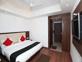 Grand Sm Regency by OYO Rooms