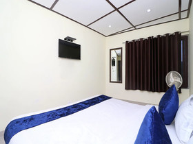 Happy Valley by OYO Rooms