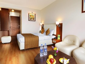 Honeymoon Inn