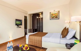 Honeymoon Inn
