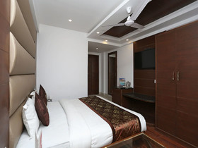 Hotel Aashna By OYO Rooms