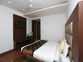 Hotel Aashna By OYO Rooms