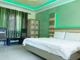 Hotel Apsara by Goroomgo