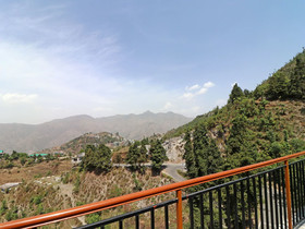 Hotel Benog Breeze By OYO Rooms
