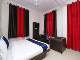 Hotel Benog Breeze By OYO Rooms