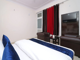 Hotel Benog Breeze By OYO Rooms