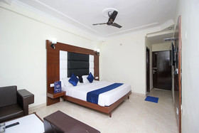Hotel Charlene