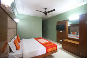 Hotel Charlene