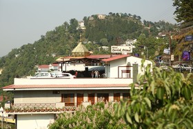 Hotel Devlok Primal