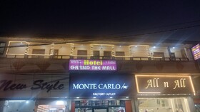 Hotel Grand The Mall