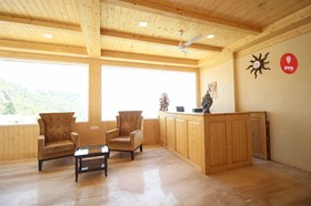 Hotel Highland by OYO