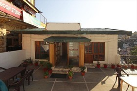 Hotel Himalayan Breeze by Oyo Rooms