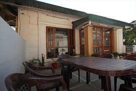 Hotel Himalayan Breeze by Oyo Rooms