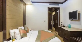 Hotel Madhuban Sarovar Portico