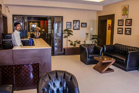 Hotel Mid Town
