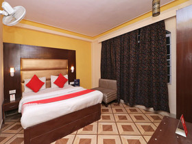 Hotel Mussoorie International