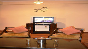 Hotel Oak Bush