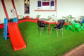 Hotel Pioneer by OYO