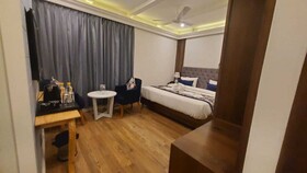 Hotel Sapling Manor