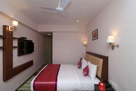 Hotel The Pride by OYO Rooms