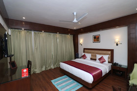 Hotel The Pride by OYO Rooms