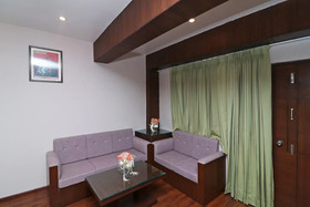 Hotel The Pride by OYO Rooms